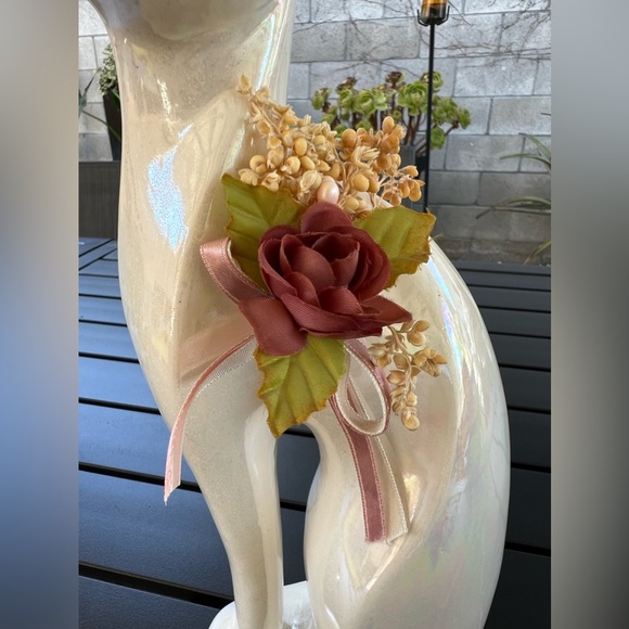 Vintage 1970s Iridescent Ceramic Cat - Picture 3 of 10